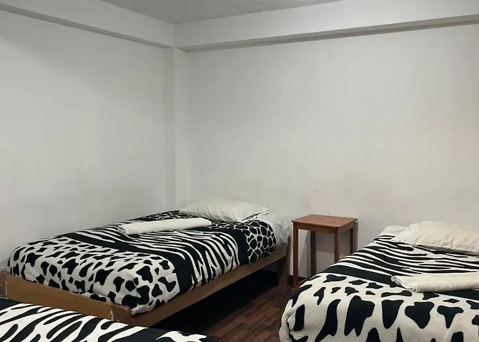 Hostel Apu Wasi *